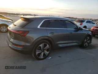 2019 Audi e-tron Prestige with VIN WA1VAAGEXKB006917, listed as a Copart auction lot 43856923 with 67,805 mi miles. Bid and sale history available at carsss.com. Image 3.