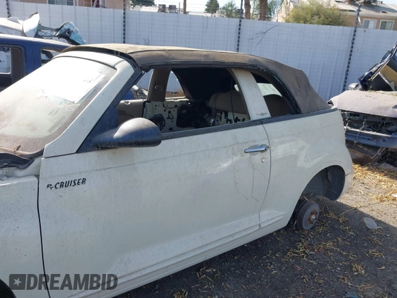 2006 Chrysler PT Cruiser Touring with VIN 3C3JY55E86T276005, listed as a IAAI auction lot 40515118 with Not provided miles and . Bid and sale history available at DreamBid. Image 15.