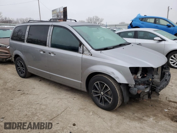 2017 Dodge Grand Caravan GT with VIN 2C4RDGEG8HR792149, listed as a Copart auction lot 43964695 with 121,833 mi miles and Salvage Title. Bid and sale history available at DreamBid. Image 4.