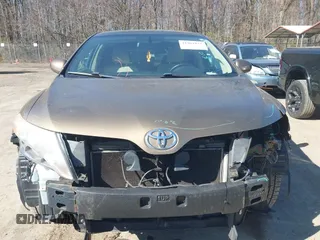 2009 Toyota Venza with VIN 4T3ZE11AX9U002174, listed as a IAAI auction lot 41901031 with 230,619 mi miles. Bid and sale history available at carsss.com. Image 12.