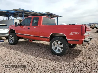 1997 Chevrolet Silverado 1500 with VIN 2GCEK19RXV1278018, listed as a Copart auction lot 49117675 with 218,026 mi miles and Salvage Title. Bid and sale history available at DreamBid. Image 2.