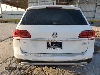 2018 Volkswagen Atlas SEL with VIN 1V2MR2CA2JC526426, listed as a Copart auction lot 48944265 with 102,938 mi miles and Salvage title. Bid and sale history available at DreamBid. Image 6.