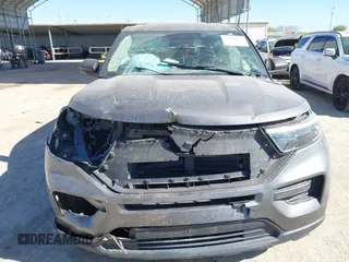 2021 Ford Explorer z VIN 1FMSK7BH6MGA15061, wystawiony jako IAAI lot #41838825 z przebiegiem 59 059 mil mil oraz . Historia ofert i sprzedaży dostępna na DreamBid. Obrazek 13.