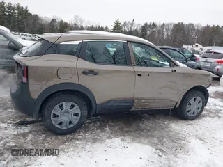 2025 Nissan Kicks S with VIN 3N8AP6BBXSL313200, listed as a IAAI auction lot 41546583 with 5,964 mi miles and . Bid and sale history available at DreamBid. Image 13.