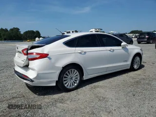 2014 Ford Fusion SE Hybrid with VIN 3FA6P0LU1ER308330, listed as a Copart auction lot 63375405 with 177,507 mi miles and Salvage title. Bid and sale history available at DreamBid. Image 3.