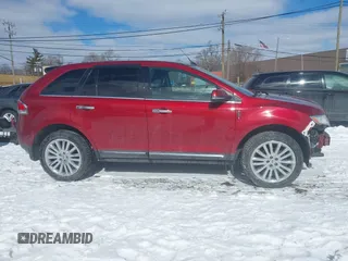 2014 Lincoln MKX with VIN 2LMDJ8JK2EBL06393, listed as a IAAI auction lot 41646903 with 118,394 mi miles. Bid and sale history available at carsss.com. Image 14.