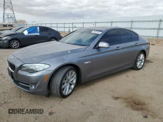 2012 BMW 5 Series 535i z VIN WBAFR7C54CC810652, wystawiony jako Copart lot #53580155 z przebiegiem 94 056 mil mil oraz Szkoda całkowita • Salvage title. Historia ofert i sprzedaży dostępna na DreamBid. Obrazek 1.