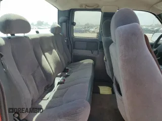 2005 Chevrolet Silverado 1500 LS with VIN 2GCEC19V851225120, listed as a Copart auction lot 54049675 with 215,514 mi miles and Salvage Title. Bid and sale history available at DreamBid. Image 10.