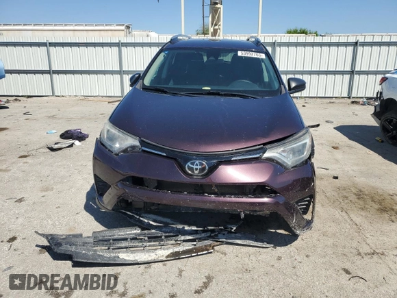 2017 Toyota RAV4 LE z VIN 2T3ZFREV4HW362063, wystawiony jako Copart lot #53992765 z przebiegiem Nie podano mil oraz Szkoda całkowita • Salvage title. Historia ofert i sprzedaży dostępna na DreamBid. Obrazek 5.
