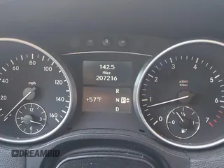 2008 Mercedes-Benz GL-Class 4.6L with VIN 4JGBF71E78A380644, listed as a IAAI auction lot 40677495 with 207,216 mi miles. Bid and sale history available at carsss.com. Image 7.