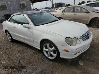 2005 Mercedes-Benz CLK 320 with VIN WDBTK65G45T033846, listed as a Copart auction lot 84766294 with 88,813 mi miles and Clean Title. Bid and sale history available at DreamBid. Image 4.