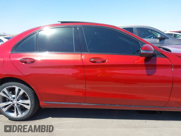 2017 Mercedes-Benz C 300 с VIN 55SWF4KB5HU180697, выставлен на аукционе IAAI как лот 41993735 с пробегом 60 498 миль миль и . История ставок и продаж доступна на DreamBid. Изображение 13.