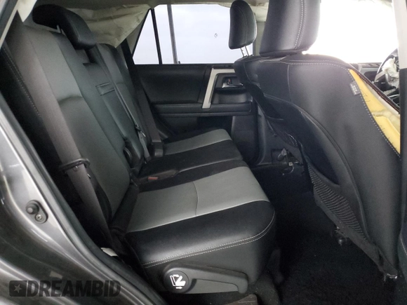 2021 Toyota 4Runner SR5 Premium with VIN JTENU5JR9M5917110, listed as a Copart auction lot 81633384 with 52,679 mi miles and Salvage title. Bid and sale history available at DreamBid. Image 11.