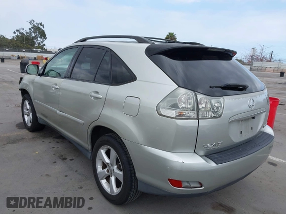 2007 Lexus RX 350 with VIN JTJGK31U170004285, listed as a IAAI auction lot 42110940 with 202,101 mi miles and . Bid and sale history available at carsss.com. Image 3.