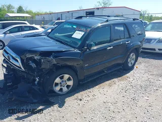 2006 Toyota 4Runner SR5 z VIN JTEZU14R168057081, wystawiony jako IAAI lot #42220634 z przebiegiem 224 022 mil mil oraz . Historia ofert i sprzedaży dostępna na DreamBid. Obrazek 18.