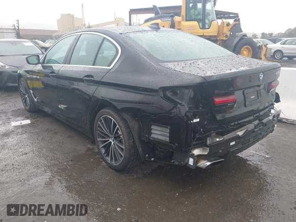 2022 BMW 5 Series 530e с VIN WBA13AG01NCJ72192, выставлен на аукционе IAAI как лот 41809247 с пробегом 27 923 миль миль и . История ставок и продаж доступна на DreamBid. Изображение 3.