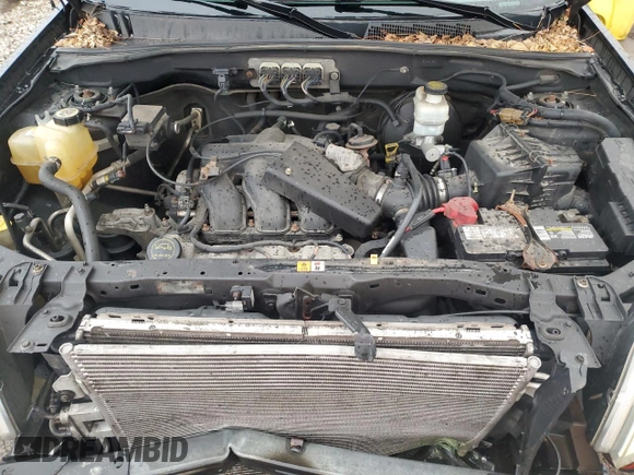 2008 Mercury Mariner with VIN 4M2CU81128KJ35269, listed as a Copart auction lot 49903065 with 273,710 mi miles and Salvage title. Bid and sale history available at DreamBid. Image 12.