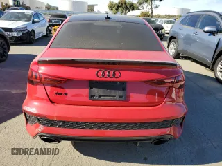 2023 Audi RS 3 z VIN WUAG4DGY9PA909612, wystawiony jako Copart lot #41700735 z przebiegiem 22 370 mil mil oraz Szkody całkowita. Historia ofert i sprzedaży dostępna na DreamBid. Obrazek 6.