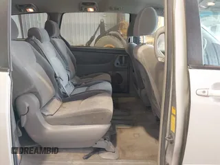 2008 Toyota Sienna CE z VIN 5TDZK23C38S120029, wystawiony jako IAAI lot #42530562 z przebiegiem 185 655 mil mil oraz . Historia ofert i sprzedaży dostępna na DreamBid. Obrazek 8.