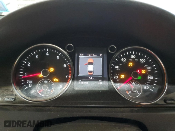 2014 Volkswagen CC VR6 Executive 4Motion with VIN WVWGU7AN5EE525409, listed as a Copart auction lot 83964324 with 118,465 mi miles and Salvage Title. Bid and sale history available at carsss.com. Image 9.