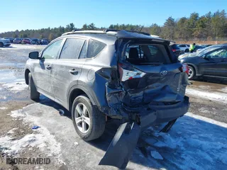 2013 Toyota RAV4 XLE with VIN JTMRFREV5DD032018, listed as a IAAI auction lot 41514088 with 142,917 mi miles. Bid and sale history available at carsss.com. Image 3.
