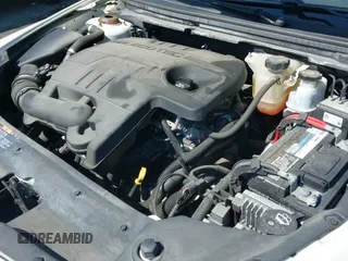 2012 Chevrolet Malibu LTZ 1LZ z VIN 1G1ZE5E08CF169093, wystawiony jako IAAI lot #43257031 z przebiegiem 41 428 mil mil oraz . Historia ofert i sprzedaży dostępna na DreamBid. Obrazek 12.