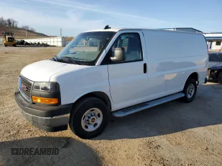 2023 GMC Savana Cargo Van with VIN 1GTW7AFP1P1207386, listed as a Copart auction lot 47642855 with 17,511 mi miles and Clean Title. Bid and sale history available at carsss.com. Image 1.