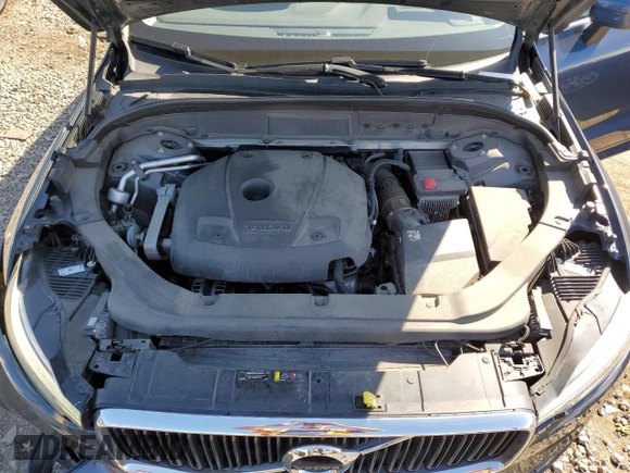 2019 Volvo XC60 Momentum with VIN LYVA22RK4KB235425, listed as a Copart auction lot 62744055 with 57,932 mi miles and Clean title. Bid and sale history available at DreamBid. Image 11.