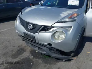 2015 Nissan Juke SV z VIN JN8AF5MR4FT511733, wystawiony jako IAAI lot #42298442 z przebiegiem 118 986 mil mil oraz . Historia ofert i sprzedaży dostępna na DreamBid. Obrazek 6.
