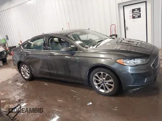 2019 Ford Fusion SE with VIN 3FA6P0HD1KR134313, listed as a IAAI auction lot 41024340 with 134,381 mi miles. Bid and sale history available at carsss.com. Image 13.