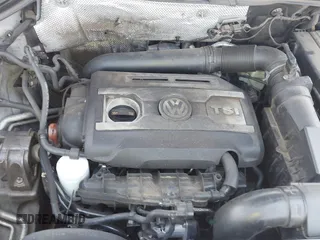 2013 Volkswagen Tiguan SE z VIN WVGAV3AX4DW579821, wystawiony jako IAAI lot #42495336 z przebiegiem 139 595 mil mil oraz . Historia ofert i sprzedaży dostępna na DreamBid. Obrazek 10.