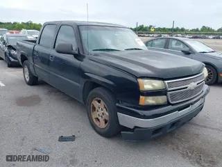 2006 Chevrolet Silverado 1500 LT1 with VIN 2GCEC13T461191279, listed as a IAAI auction lot 40285286 with 134,942 mi miles. Bid and sale history available at carsss.com. Image 1.