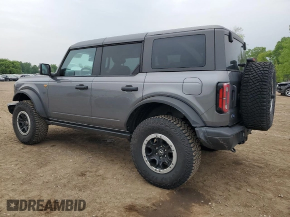 2023 Ford Bronco с VIN 1FMEE5DP8PLB53323, выставлен на аукционе Copart как лот 60020625 с пробегом 23 987 миль миль и Списание • Salvage title. История ставок и продаж доступна на DreamBid. Изображение 2.