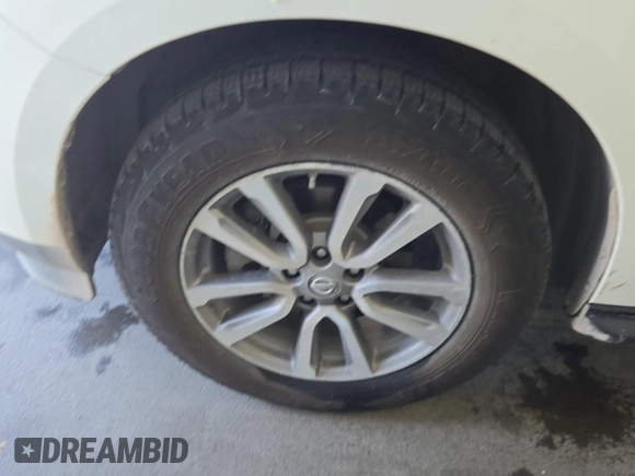 2014 Nissan Pathfinder S with VIN 5N1AR2MM5EC711181, listed as a IAAI auction lot 42665593 with 205,546 mi miles and . Bid and sale history available at DreamBid. Image 51.