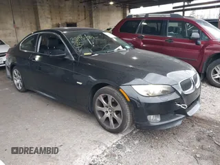 2007 BMW 3 Series 328xi with VIN WBAWC33517PD05082, listed as a IAAI auction lot 38964569 with 76,404 mi miles and . Bid and sale history available at DreamBid. Image 1.