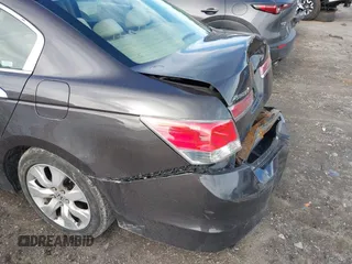 2011 Honda Accord LX z VIN 1HGCP2F33BA015323, wystawiony jako IAAI lot #41822386 z przebiegiem 154 916 mil mil oraz . Historia ofert i sprzedaży dostępna na DreamBid. Obrazek 6.