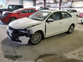 2012 Volkswagen Jetta SEL z VIN 3VWLP7AJ9CM314236, wystawiony jako Copart lot #43470145 z przebiegiem 134 705 mil mil oraz Szkoda całkowita • Salvage title. Historia ofert i sprzedaży dostępna na DreamBid. Obrazek 1.