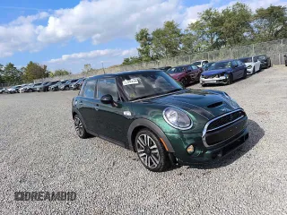 2019 MINI Hardtop 4 Door Cooper S with VIN WMWXU3C57K2H87810, listed as a Copart auction lot 54734575 with 39,785 mi miles and Salvage Title. Bid and sale history available at DreamBid. Image 3.