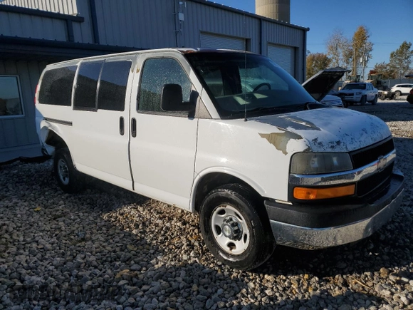 2009 Chevrolet Express Passenger with VIN 1GAHG35K091166089, listed as a Copart auction lot 76703124 with 184,354 mi miles and Clean title. Bid and sale history available at DreamBid. Image 4.