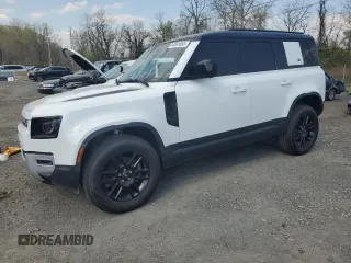 2023 Land Rover Defender S z VIN SALEJ7EX2P2158154, wystawiony jako Copart lot #54381855 z przebiegiem 13 045 mil mil oraz Szkoda całkowita • Salvage title. Historia ofert i sprzedaży dostępna na DreamBid. Obrazek 1.