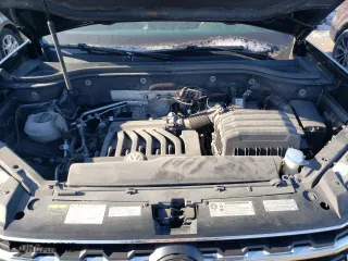 2018 Volkswagen Atlas 3.6L V6 SEL with VIN 1V2MR2CA3JC501261, listed as a Copart auction lot 88980145 with 160,932 mi miles and Salvage Title. Bid and sale history available at carsss.com. Image 12.