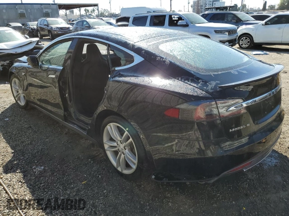 2014 Tesla Model S 60 with VIN 5YJSA1H10EFP58650, listed as a Copart auction lot 45325375 with 105,603 mi miles and Salvage Title. Bid and sale history available at DreamBid. Image 2.