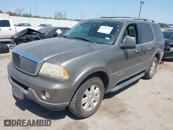 2004 Lincoln Aviator Luxury z VIN 5LMEU68H74ZJ01196, wystawiony jako IAAI lot #41853470 z przebiegiem 102 112 mil mil oraz . Historia ofert i sprzedaży dostępna na DreamBid. Obrazek 17.