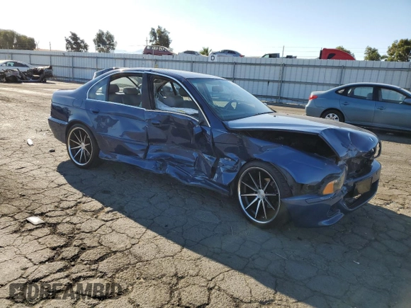 2001 BMW 5 Series 525iA with VIN WBADT43411GF55207, listed as a Copart auction lot 72247264 with 129,965 mi miles and Salvage Title. Bid and sale history available at carsss.com. Image 4.