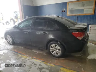 2015 Chevrolet Cruze LS z VIN 1G1PA5SHXF7151125, wystawiony jako Copart lot #41705355 z przebiegiem Nie podano mil oraz Nie do naprawy • Non repairable. Historia ofert i sprzedaży dostępna na DreamBid. Obrazek 2.