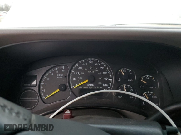 2000 Chevrolet Silverado 1500 LS with VIN 2GCEC19V4Y1199278, listed as a Copart auction lot 86359814 with 0 mi miles and Salvage Title. Bid and sale history available at carsss.com. Image 9.