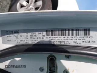 2019 Ram 1500 Express z VIN 1C6RR7FT8KS533686, wystawiony jako IAAI lot #41866997 z przebiegiem 199 502 mil mil oraz . Historia ofert i sprzedaży dostępna na DreamBid. Obrazek 9.