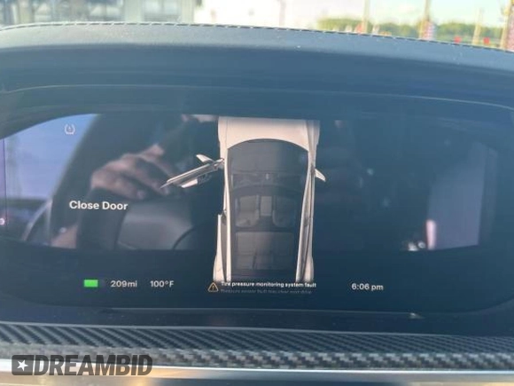2022 Tesla Model S z VIN 5YJSA1E56NF472017, wystawiony jako Copart lot #67321925 z przebiegiem 59 665 mil mil oraz Czysty tytuł • Clean title. Historia ofert i sprzedaży dostępna na DreamBid. Obrazek 8.