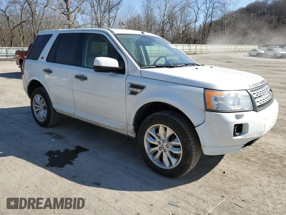 2012 Land Rover LR2 HSE with VIN SALFR2BN3CH281150, listed as a Copart auction lot 48700795 with 105,144 mi miles and Salvage title. Bid and sale history available at DreamBid. Image 4.