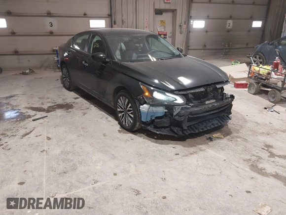 2023 Nissan Altima SV z VIN 1N4BL4DW6PN315393, wystawiony jako IAAI lot #41316755 z przebiegiem 52 939 mil mil oraz . Historia ofert i sprzedaży dostępna na DreamBid. Obrazek 1.